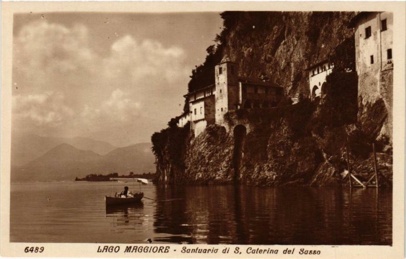 CPA AK Lago Maggiore Santuario di S.Caterina del Sasso . ITALY (540065)