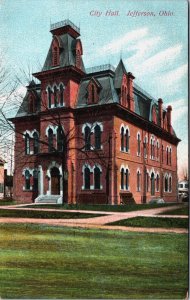 City Hall Jefferson Ohio Vintage Postcard C056