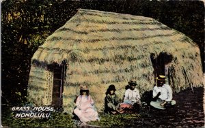 Postcard People, Family, Children outside of Grass House in Honolulu, Hawaii