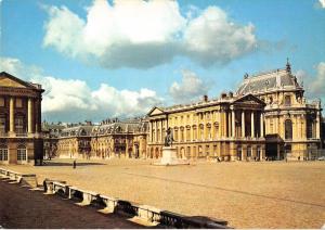 BT10463 Versailles facade duc chateau       France