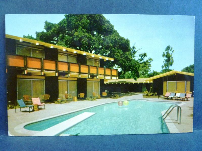 Postcard CA Menlo Park Red Cottage Motel  Vintage