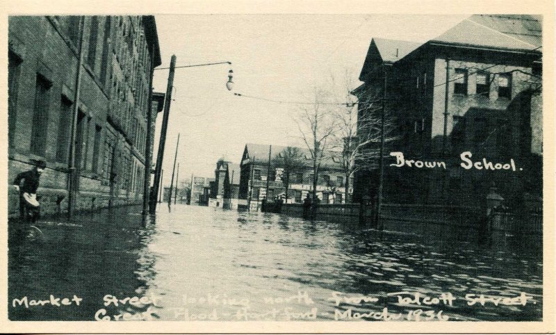 CT - Hartford. March 1936 Great Flood. Market St. north from Talcott St.