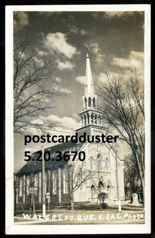 h2869 - WATERLOO Quebec 1940 Church. Real Photo Postcard