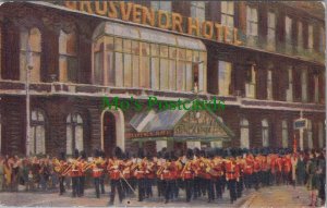 London Postcard - Guards Marching Past The Grosvenor Hotel RS32898