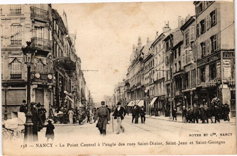 CPA Nancy-Le Point Central á l'angle des rues Saint Dizier (187004)
