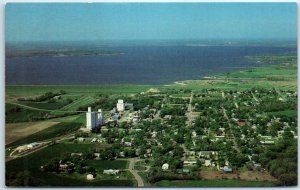 Postcard - Waconda Lake - Glen Elder, Kansas