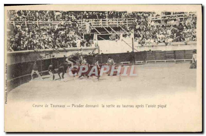 Old Postcard Bullfight Bullfight Picador giving out the bull after the & # 39...