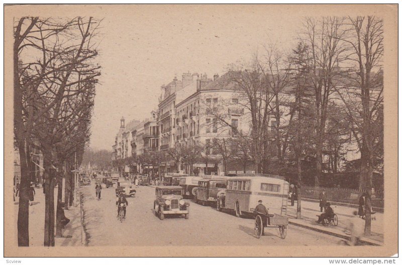 CHALON-sur-SAONE , France , 1910s ; Boulevard de la Republique