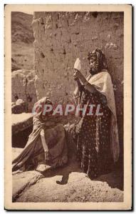Old Postcard Algeria Ouled Na Yi spinning wool