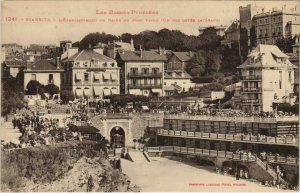 CPA Biarritz Etablissement de Bains du Port Vieux FRANCE (1127036)