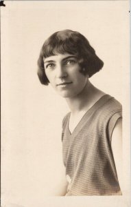 Portrait of Pretty Young Woman Female Unused RPPC Genner & Haigh Postcard F63