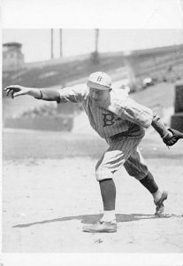 Clarence Arthur (Dazzy) Vance Pitcher, Hall of Fame Modern Card Baseball Unused 