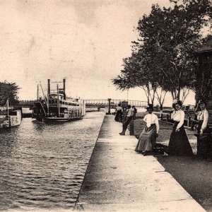 1907 Postcard Steamer Quincy Entering Lower Lock Keokuk Iowa