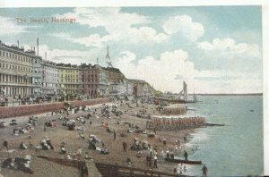 Sussex Postcard - The Beach - Hastings - Ref TZ3907