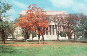 Vintage Postcard National Archives Building Washington D.C. Constitution of US