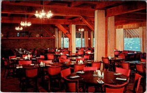 Postcard RESTAURANT SCENE Springfield Illinois IL AM0294