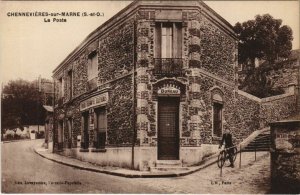 CPA AK CHENNEVIERES-sur-MARNE - La Poste (44890)