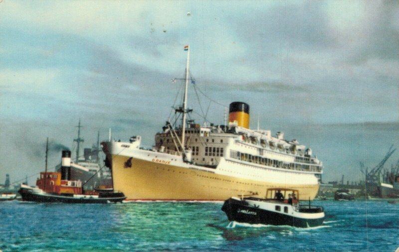 Stoomvaart-Maatschappij Nederland M.S. Oranje Steamship Vintage Postcard 07.48