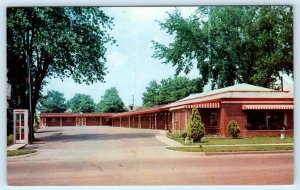 EFFINGHAM, Illinois IL ~ Roadside EFFINGHAM MOTEL 1960  Postcard