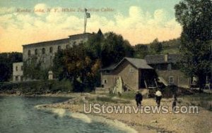 White Top Wine Cellar in Lake Keuka, New York