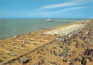 BT4611 Blankenberge vue de la plage Belgium