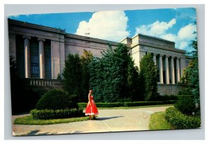 Vintage 1958 Postcard William Rockhill Nelson Gallery Kansas City Missouri