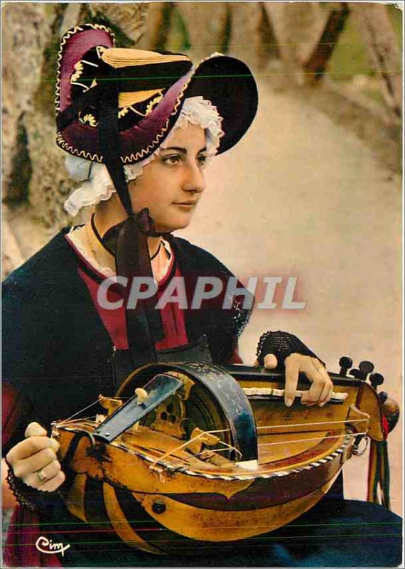 Postcard Modern Troubadours Montlu�onnais Master Pipers of Boubonnais The Y...