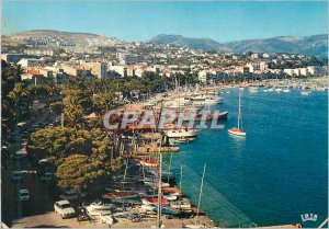 Modern Postcard General view Bandol Boat