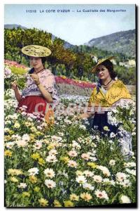 Old Postcard Picking Daisies Cote d & # 39Azur