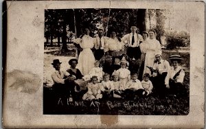 1909 TOLEDO OHIO POINT PLACE FAMILY PICNIC REAL PHOTO RPPC POSTCARD 34-134