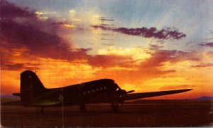 Airplanes Douglas C-47 Skytrain Army Transport 1945