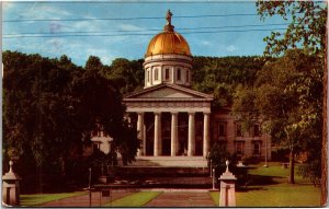 Postcard VT Montpelier - State Capitol