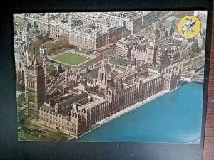 Postcard Aerial View of Houses of Parliament in London, England  Z2