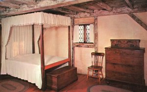 Vintage Postcard Howland House Bed Room Home Plymouth Massachusetts Tichnor Pub.