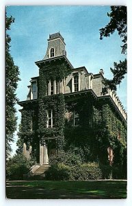 EUGENE, OR Oregon ~  DEADY HALL University of Oregon c1950s  Postcard