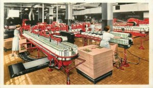 Michigan Battle Creek Kellogg  Cereal Postcard Advertising 1958 Interior 22-3731