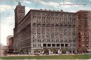 Postcard HOTEL SCENE Chicago Illinois IL AI9392