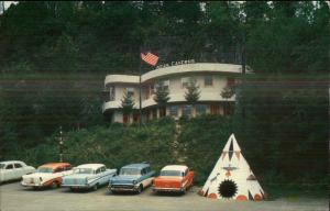 Spruce Creek PA Indian Caverns Entrance 1950s Cars Tepee Chrome Roadside PC