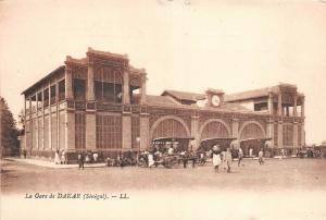 B91669 la gare de dakar senegal railway station train africa