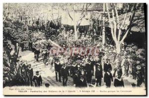 Old Postcard Bateau Toulon Funerals of victims of Liberty Sailors wearing crowns