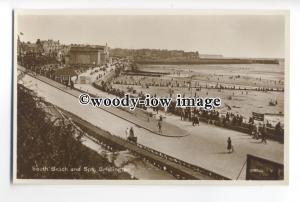 tq0113 - Yorks - Beach & Parade on South Side and Spa, Bridlington - postcard