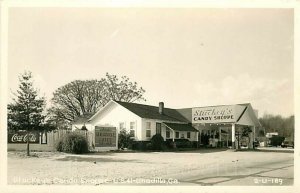 Unadilla, Georgia, Stuckeys Candy Shop, Exterior, RPPC, 30's Cars, No. 2-U-189