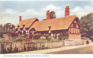 Stratford-Upon-Avon England Anne Hathaway's Cottage Postcard Unused
