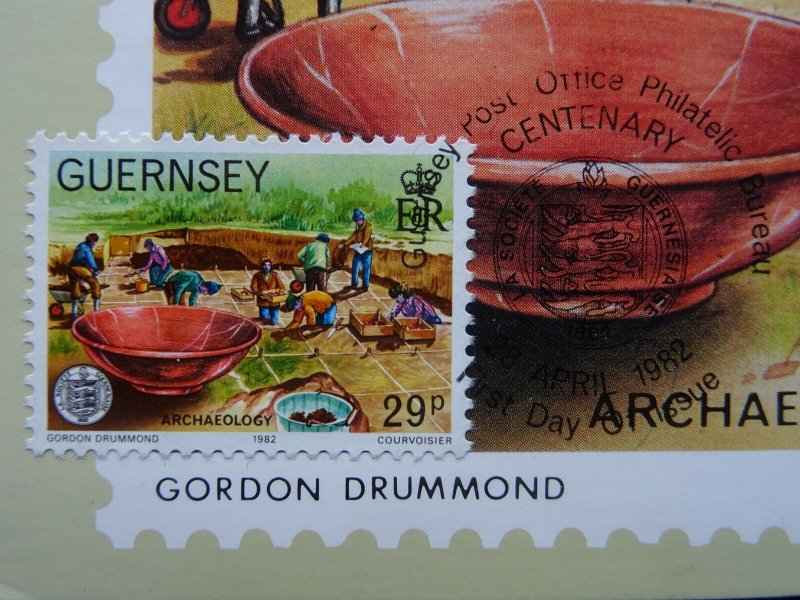 Guernsey First Day of Issue ARCHAEOLOGY 3-F 1982 Stamp & Postcard