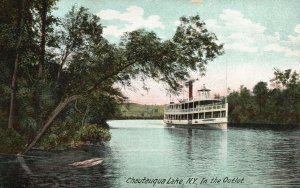 Vintage Postcard Chautauqua Lake In The Outlet Recreational Spot New York NY