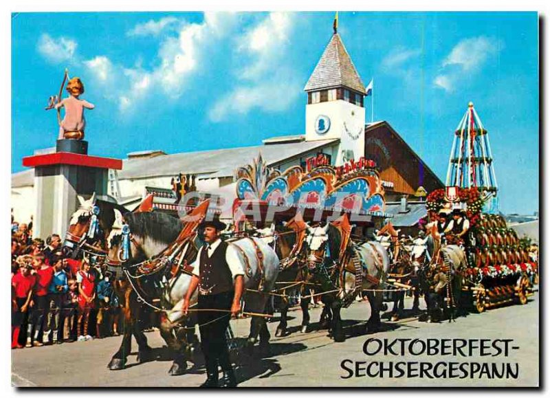 Modern Postcard Oktoberfest-Sechsergespann