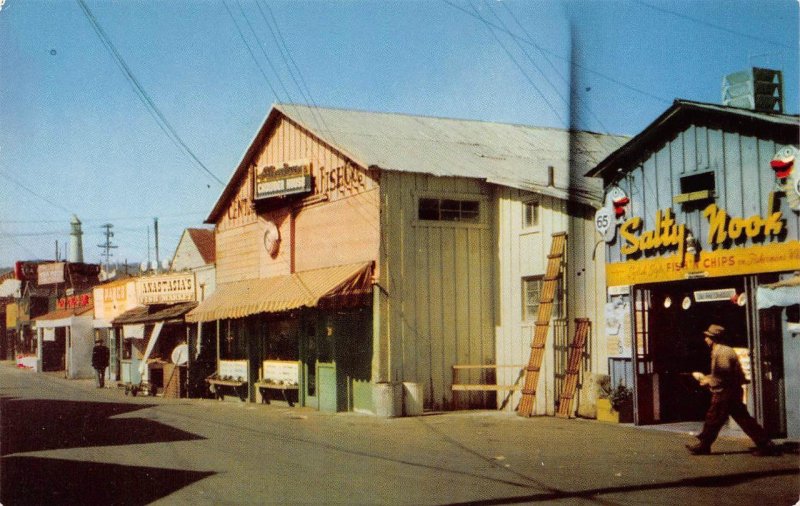 FISHERMAN'S WHARF Monterey, California Salty Nook Restaurant ca 1950s Postcard