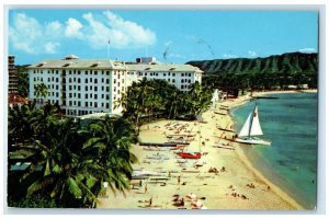 c1959 Beautiful Moana Hotel Beach Waikiki Exterior Honolulu Hawaii HI Postcard