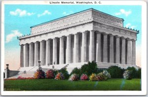 VINTAGE POSTCARD THE LINCOLN MEMORIAL AT WASHINGTON D.C.