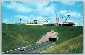 Eisenhower Lock Tunnel   Massena  New York  Great Lakes Atlantic Ocean  Postcard